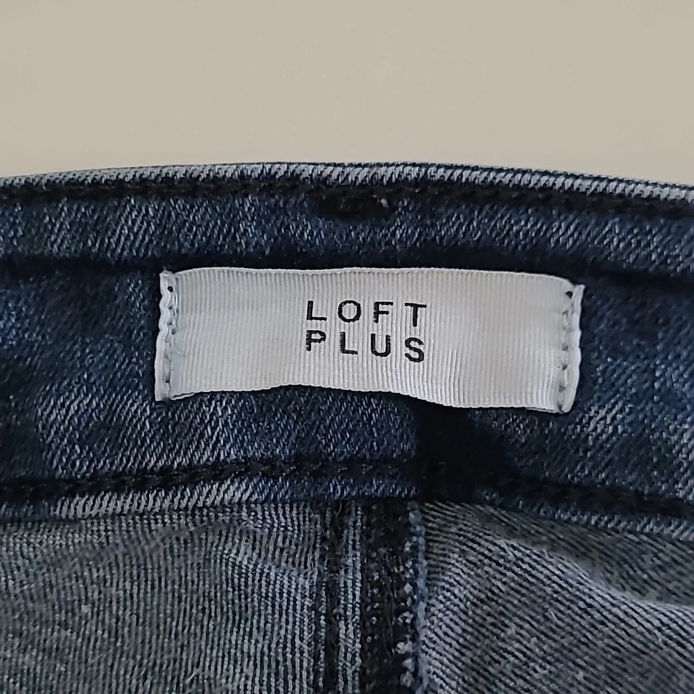 Loft Plus Jean Shorts with Bow-Ties on the sides size 18